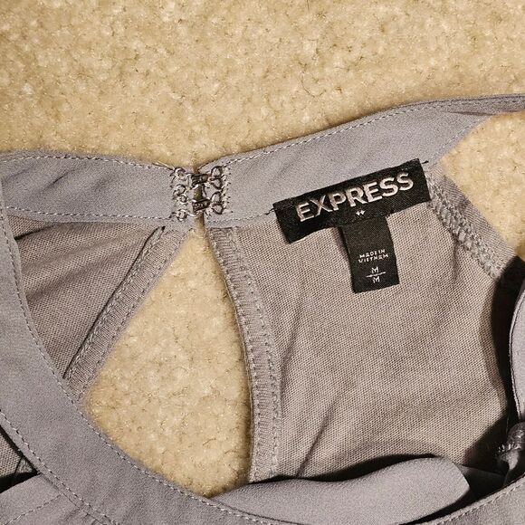 Express Chiffon Front Smocked Goddess Neck Tank Top Grey Silver Medium - Picture 9 of 11